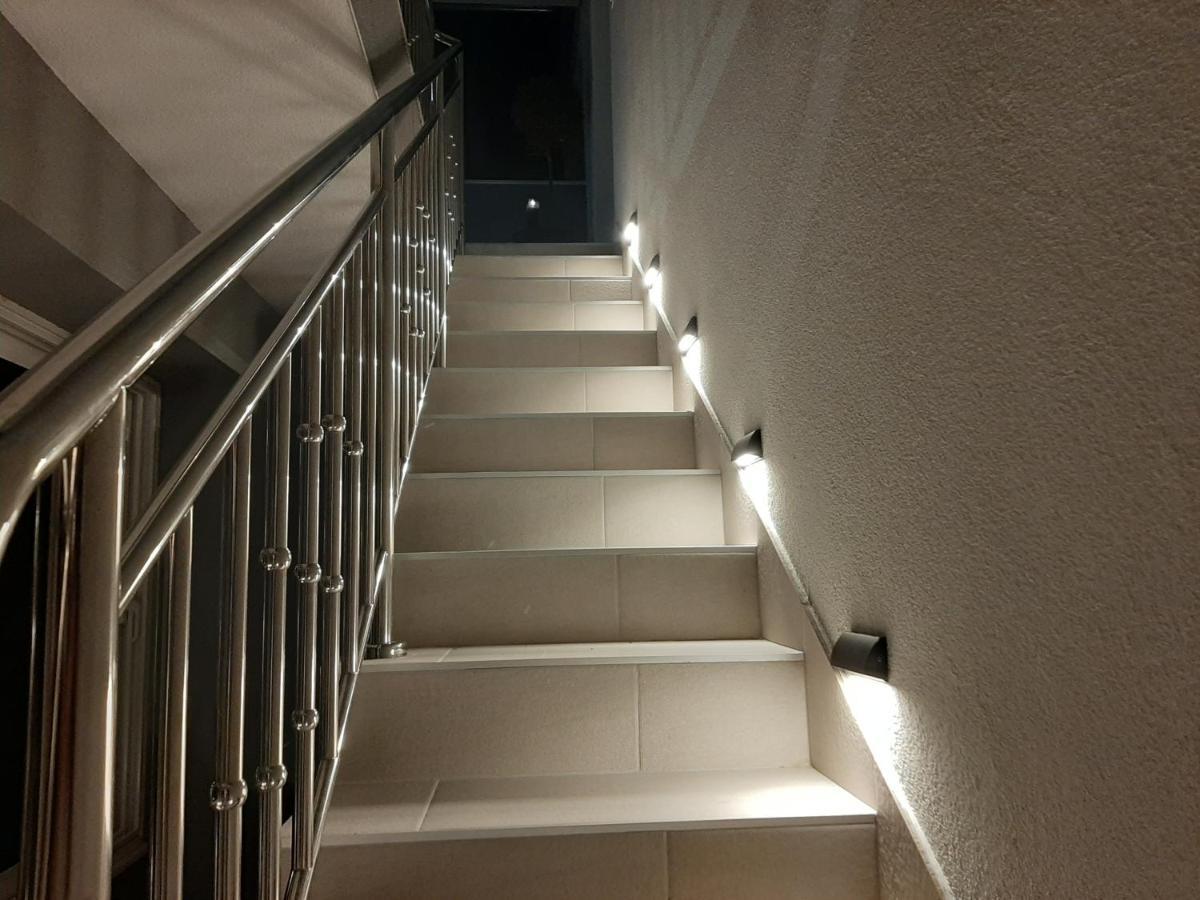 Deluxe Apartman Korina & Ramona Zára Kültér fotó