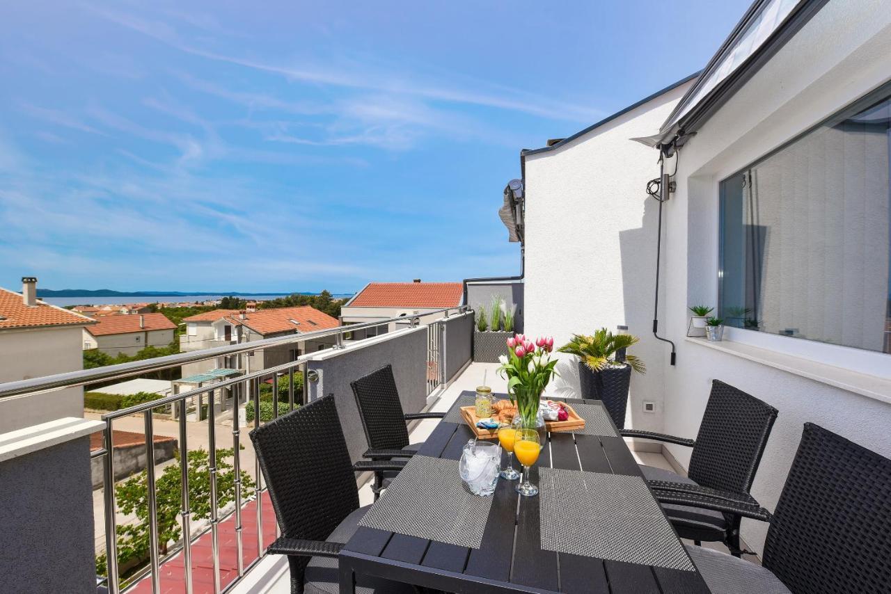 Deluxe Apartman Korina & Ramona Zára Kültér fotó
